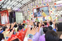 チームしゃちほこ「めざましライブ」の様子。