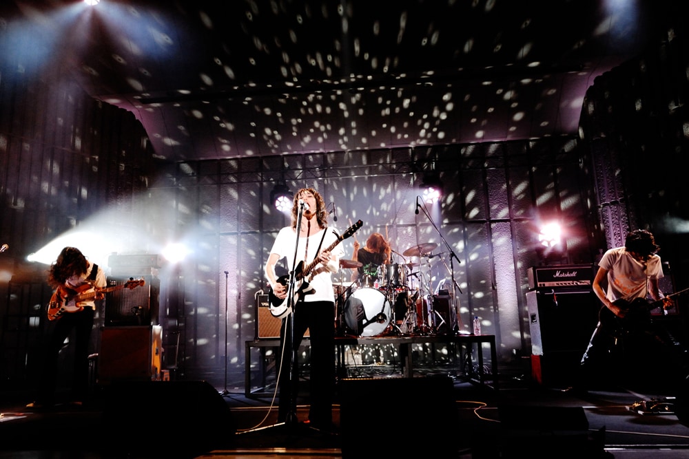 ドレスコーズ野音公演、三浦康嗣迎え新機軸