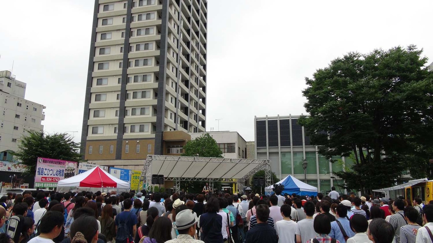 「福島まちなかAcoustic Live」の様子。