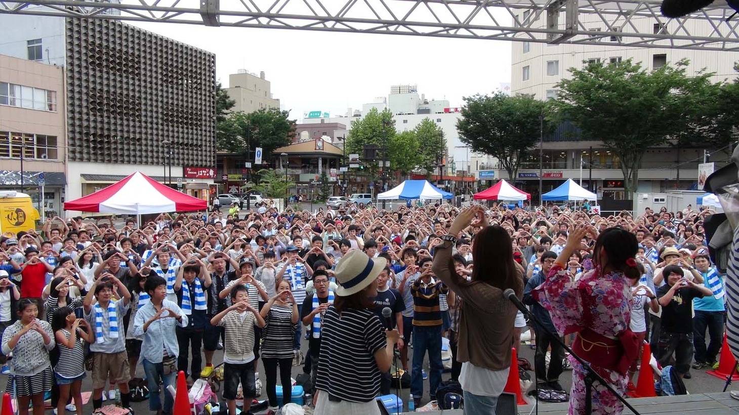 「福島まちなかAcoustic Live」の様子。