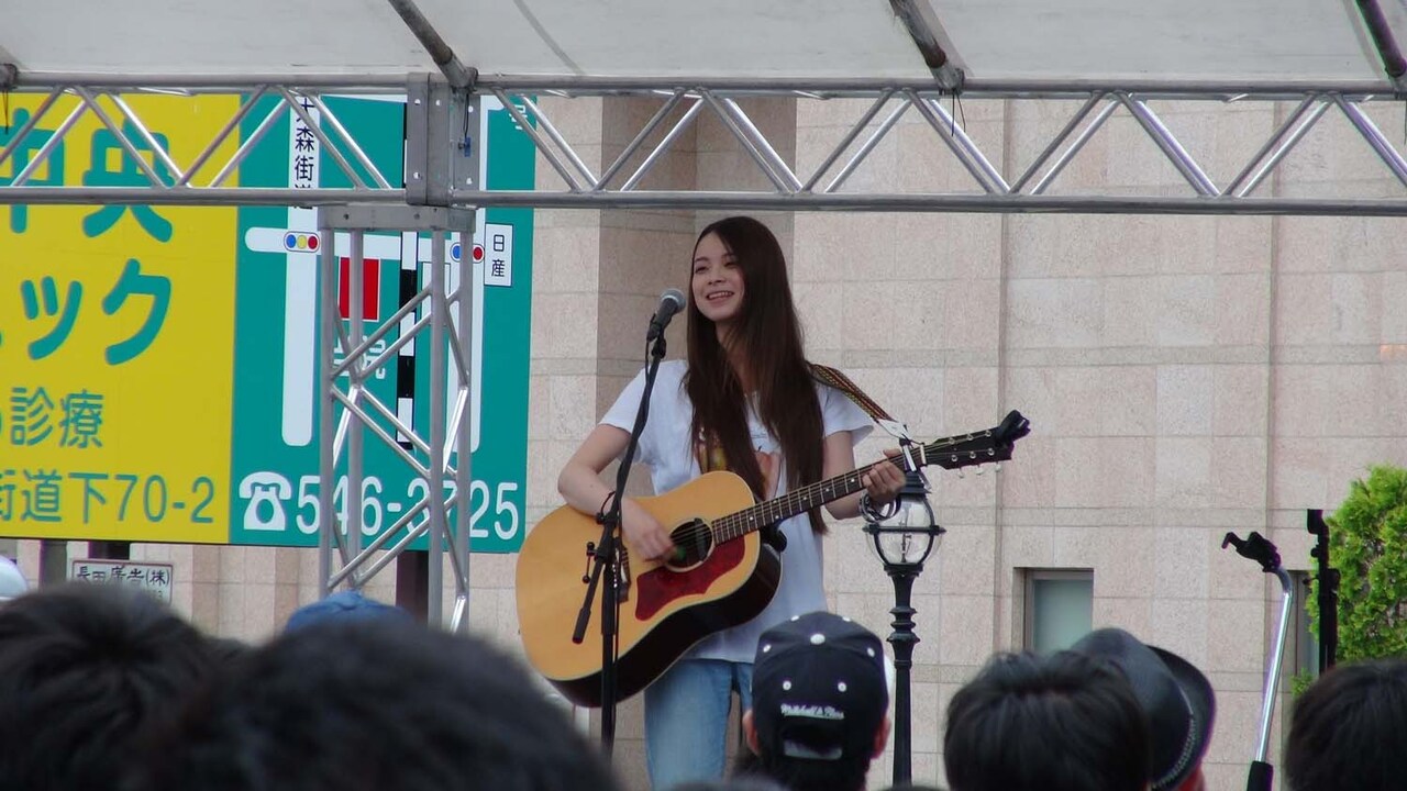 片平里菜、初アルバム引っさげ福島凱旋ライブ