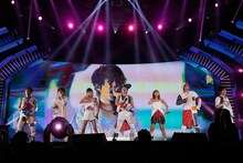 「Asia Progress ～from a-nation～」に出演し、「さよならの前に」を初披露したAAA。