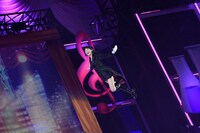 「スイングジャズメドレー」の様子。 (c)AKS