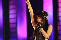 水樹奈々