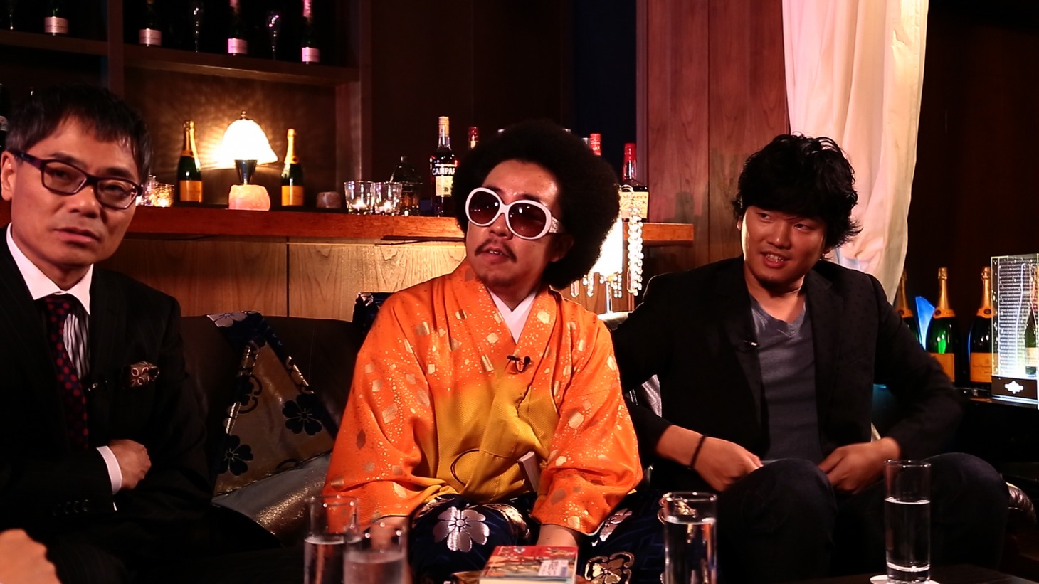 左からいとうせいこう、レキシ、秦基博。 (c)TBS