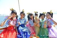 クルージングを満喫するチームしゃちほこ。