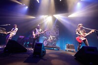 MO'SOME TONEBENDER（Photo by Yuki Kawamoto）