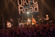 「UKFC on the Road 2014」新木場STUDIO COAST公演のthe telephonesのライブの様子。（Photo by Kazumichi Kokei）
