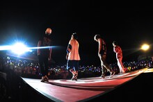 DISH// 「皿組キャンプ2014夏 in 東西2大野音」東京・日比谷野外大音楽堂公演の様子。