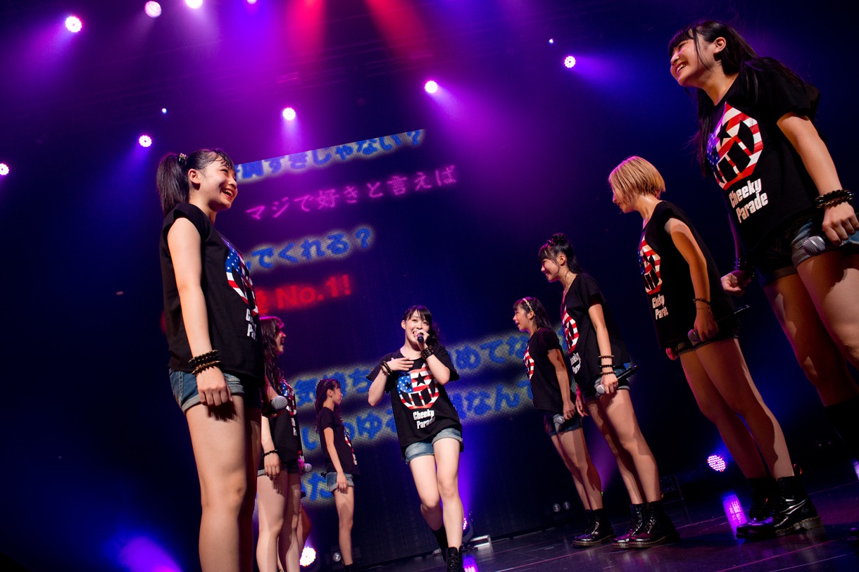 Cheeky Parade「NINE LIVES TOUR～チキパのNATSUMATSURI～」の様子。