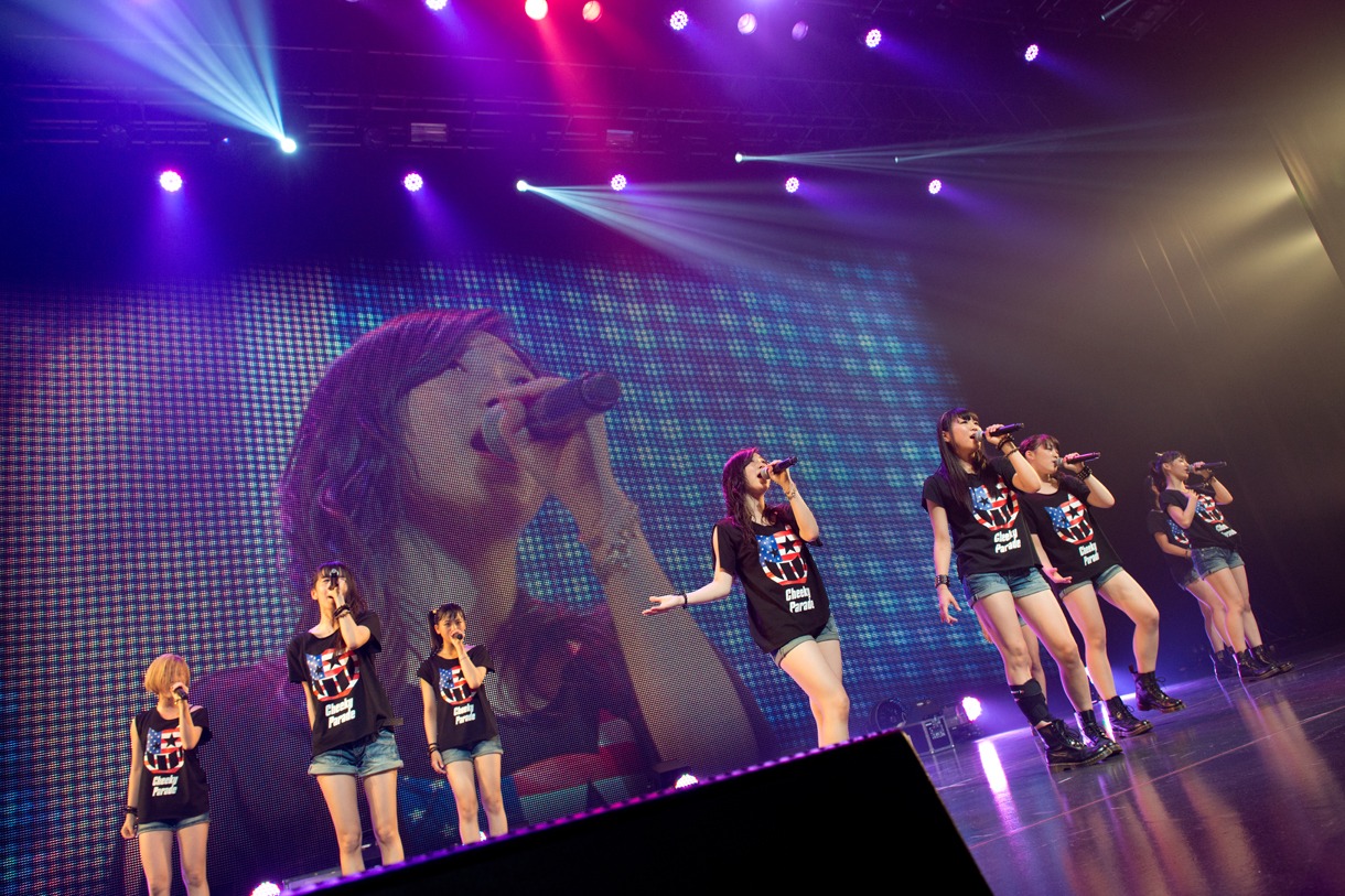 Cheeky Parade「NINE LIVES TOUR～チキパのNATSUMATSURI～」の様子。