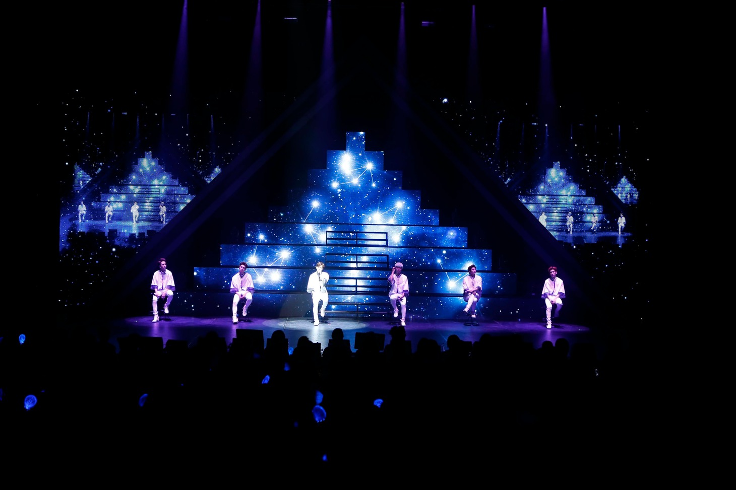 「VIXX LIVE FANTASIA in Japan[HEX SIGN]」の様子。 (c)CJ E&M, Jellyfish Entertainment & CJ Victor Entertainment, Inc