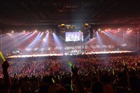 DREAMS COME TRUE「AEON presents 25th Anniversary DREAMS COME TRUE CONCERT TOUR 2014 - ATTACK25 -」さいたまスーパーアリーナ公演の様子。（Photo by KAZUMICHI KOKEI / TEPPEI）