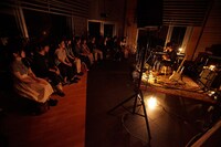 「TK from 凛として時雨 Premium studio acoustic live」の様子。（撮影：河本悠貴）