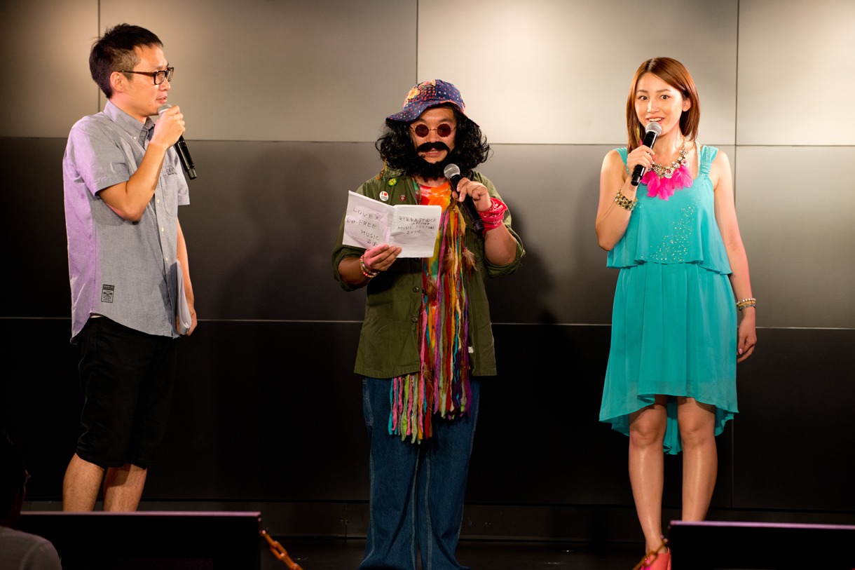 「Kikkastock Music ＆ Art festival 2014」ブッキングマネージャーのヒゲ・デュランによるフェス内容詳細発表の様子。