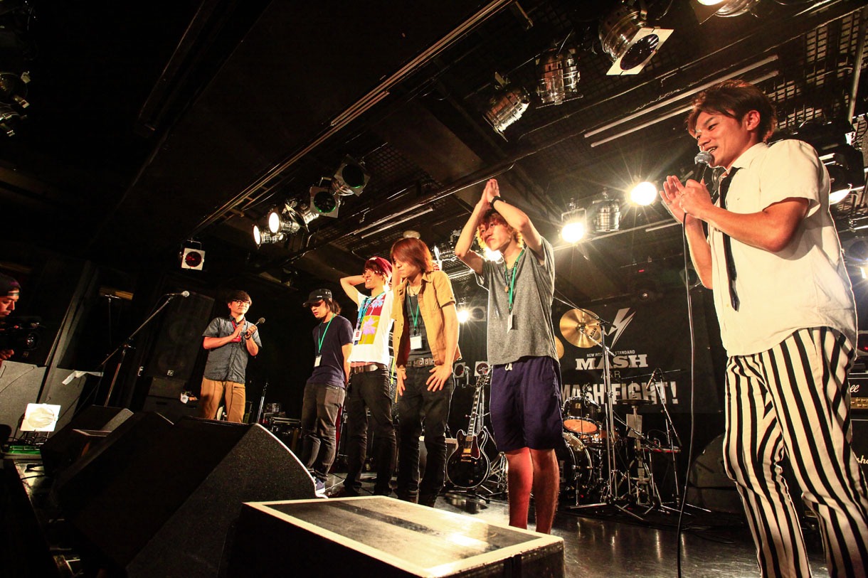 「MASH A&R presents MASH FIGHT! -Vol.2.5-夏のセミファイナル！」大阪公演の様子。