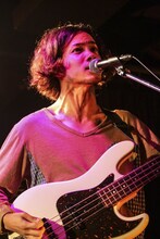 大阪公演に出演したフレデリックのライブの様子。（撮影：渡邉一生）