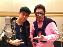 左から川畑要、鈴木雅之。