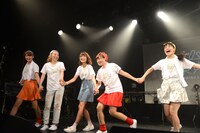 Negipecia（Negicco×Especia「9 girls!」東京公演の様子）