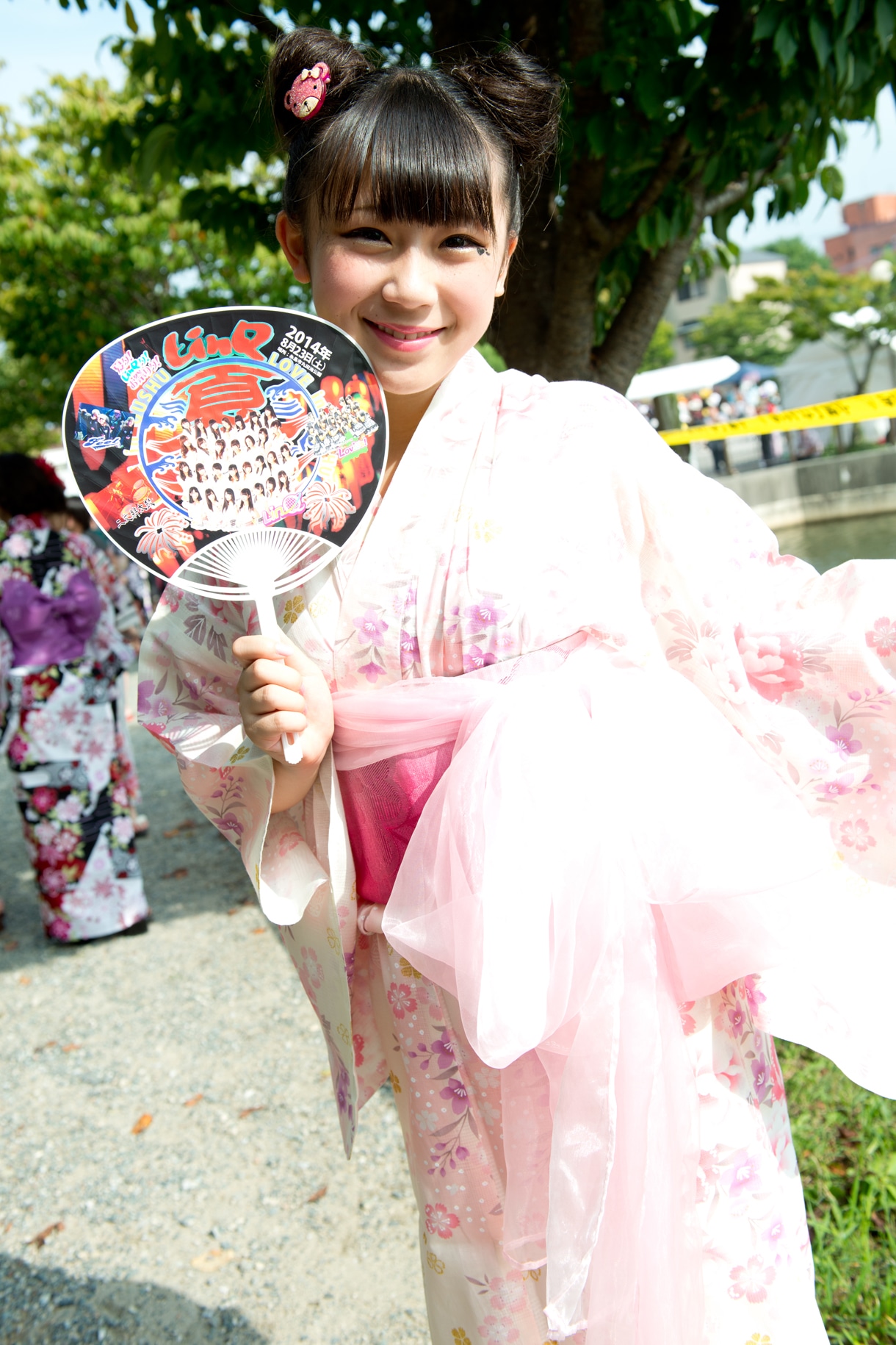 大石芽依