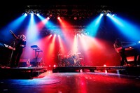 minus（-）（撮影：石川浩章）