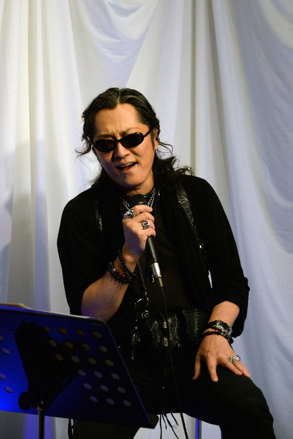 石井竜也