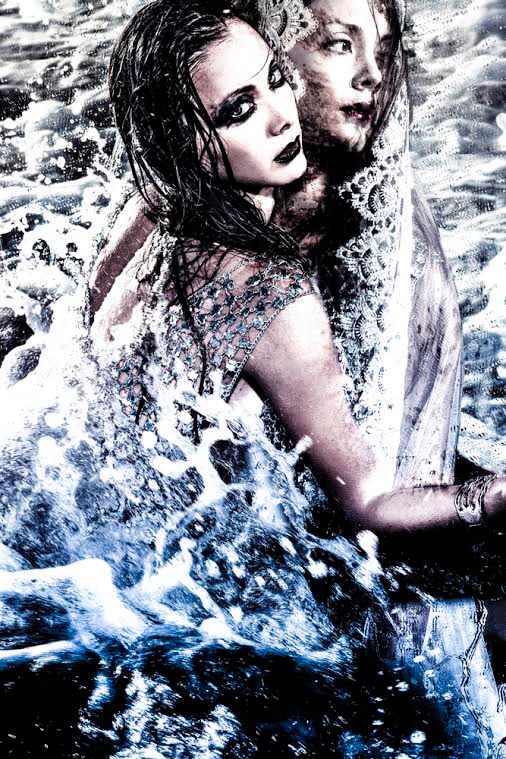 土屋アンナ「LUCIFER」のビジュアル。