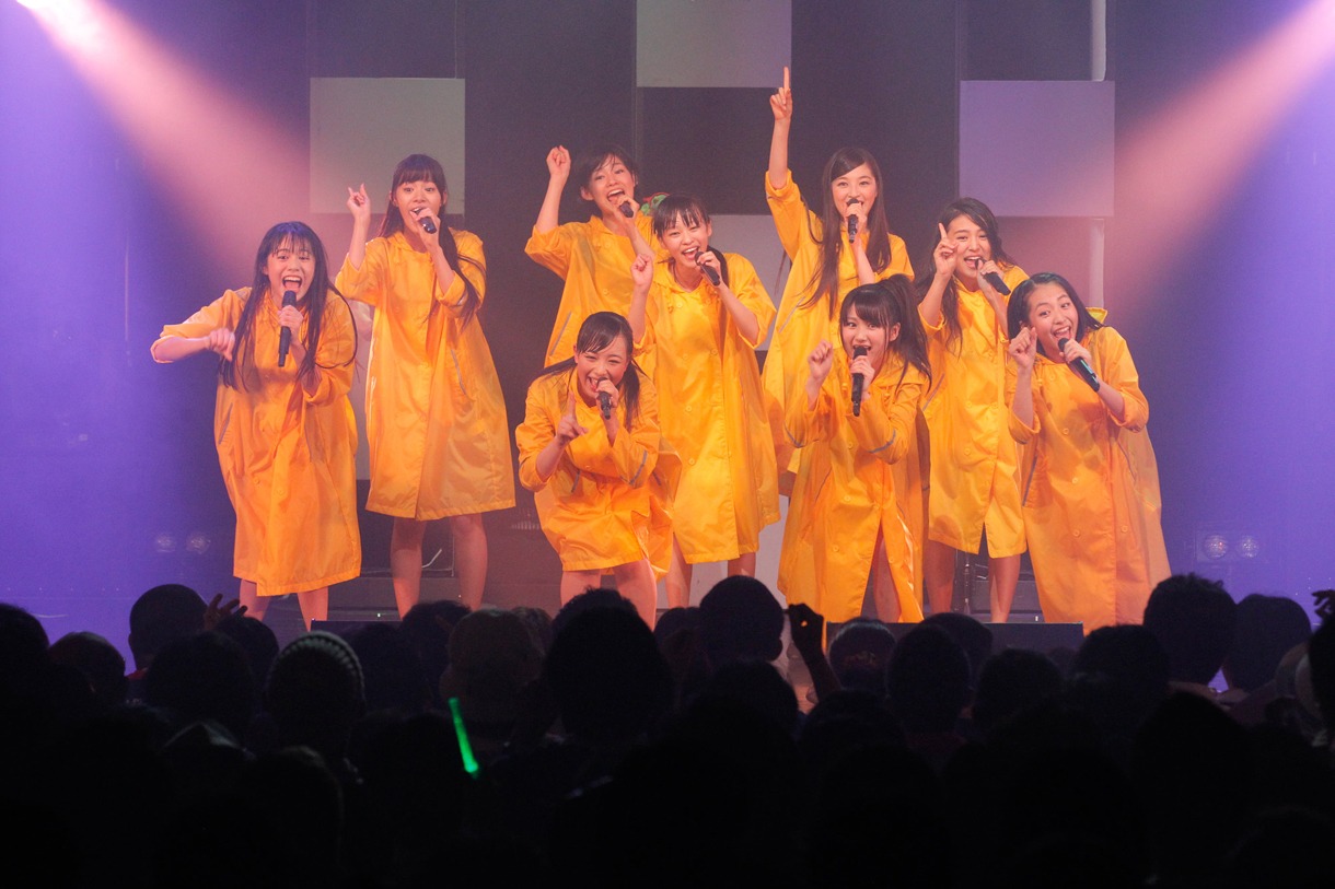 「東京パフォーマンスドール LIVE TOUR 2014夏～DANCE SUMMIT"1×0"ver1.0～」の様子。