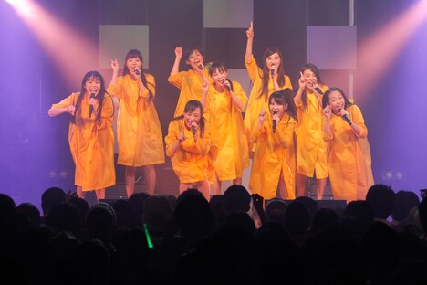 「東京パフォーマンスドール LIVE TOUR 2014夏～DANCE SUMMIT"1×0"ver1.0～」の様子。