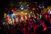「アップアップガールズ(仮)2014 Summer Live Tour Hot! Hot! Hot!~東京決戦~」ライブの様子。