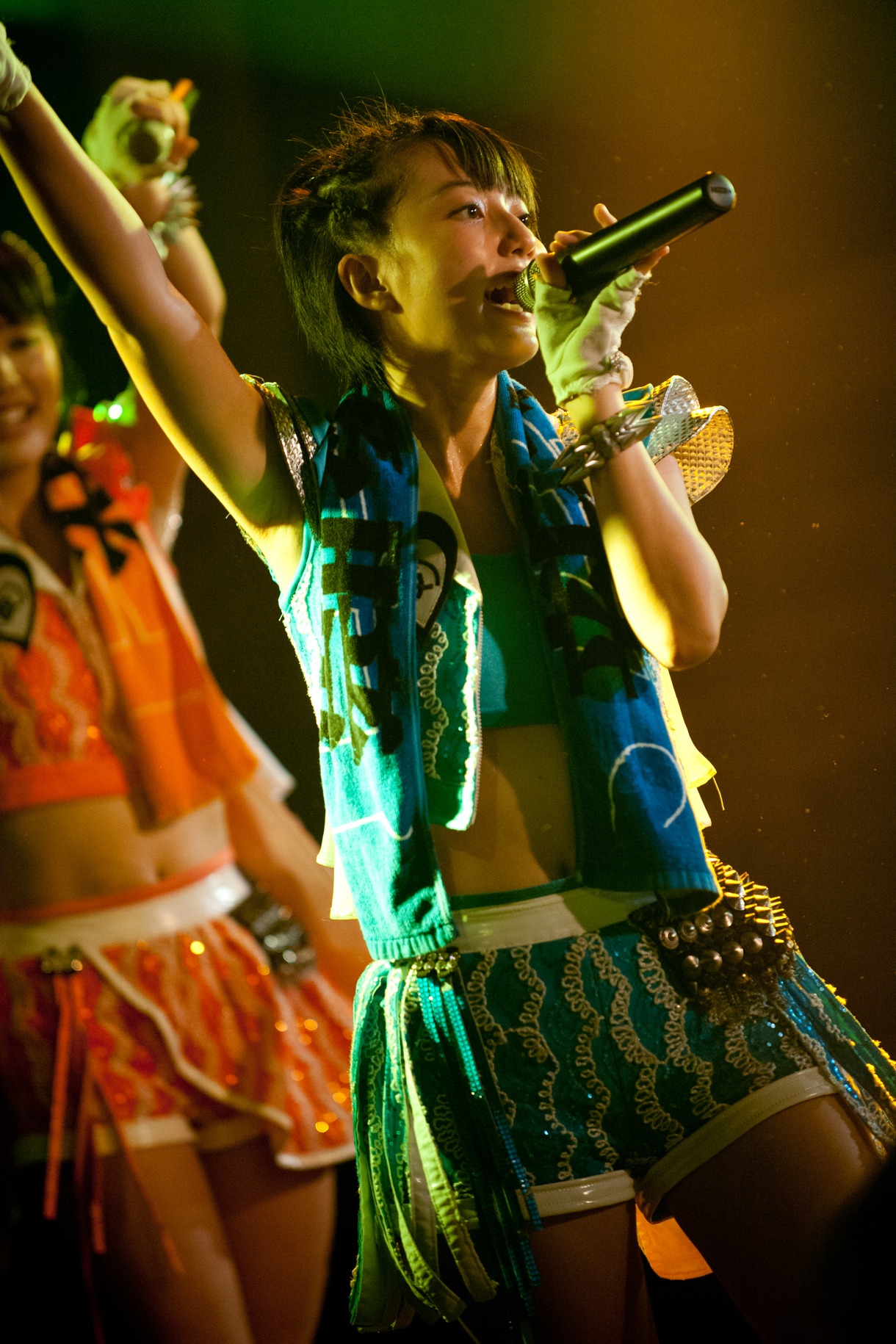 新井愛瞳