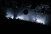 Wienners「DIAMOND TOUR 2014 ツアーファイナル ワンマンライブ」の様子。（撮影：藤井拓）