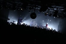 Wienners「DIAMOND TOUR 2014 ツアーファイナル ワンマンライブ」の様子。（撮影：藤井拓）