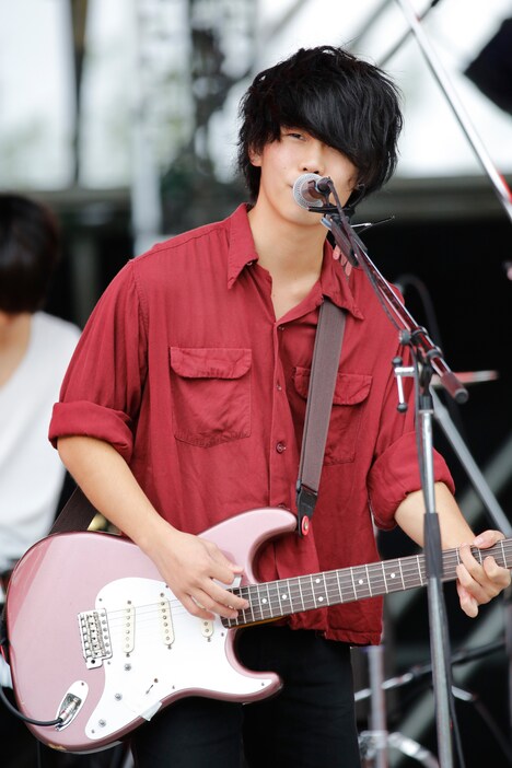 佐藤リョウスケ（Vo, G）