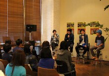 フジファブリック「ブルー/ WIRED」購入者限定イベントの様子。