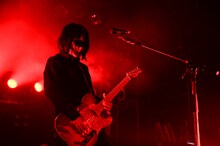 kazuhiro momo（Vo, G / geek sleep sheep）（撮影：緒車寿一）