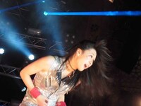 「2014年エアギター世界選手権」での名倉"Seven Seas"七海。