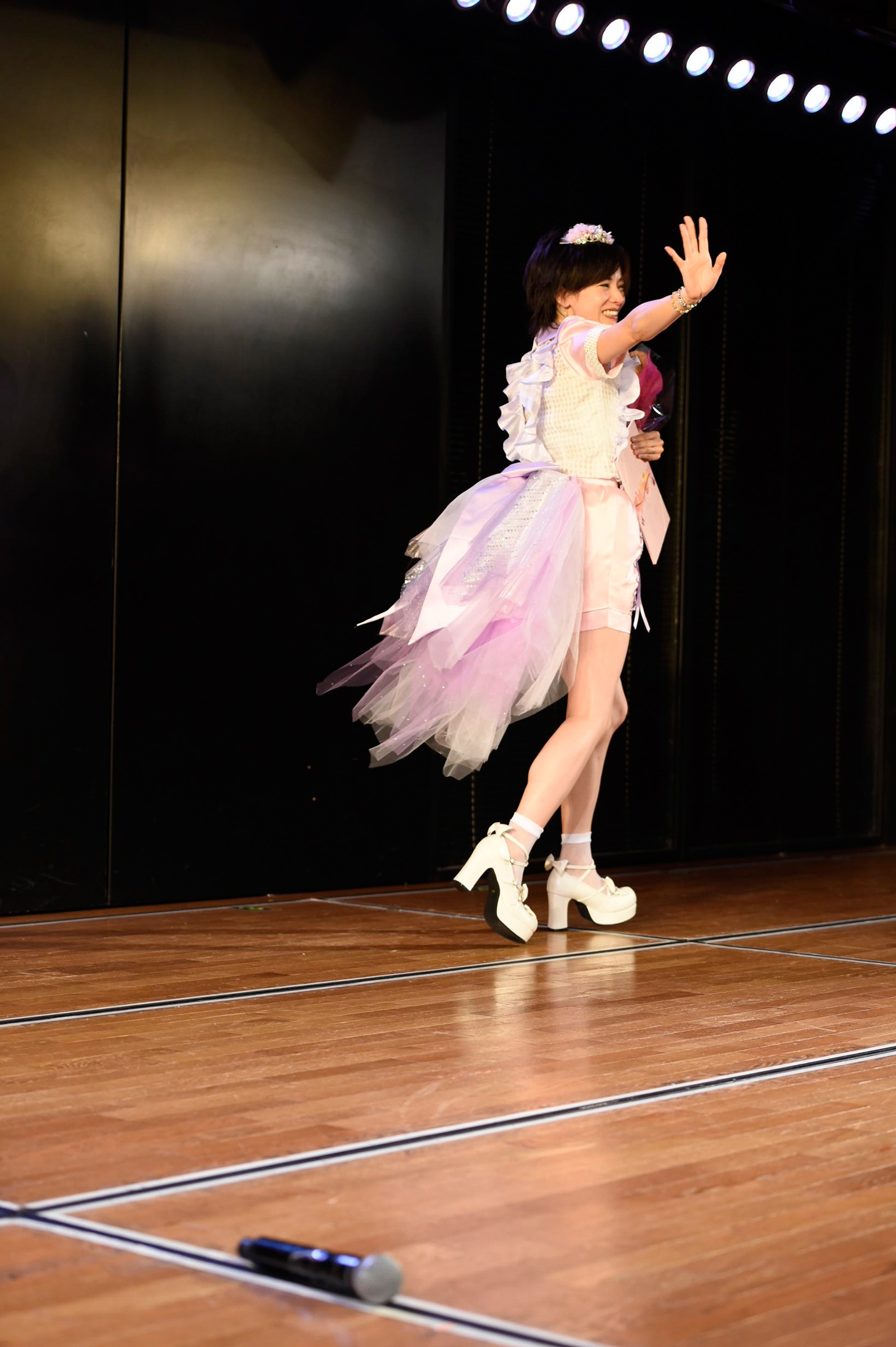 「塚本まり子卒業公演」の様子。 (c)AKS