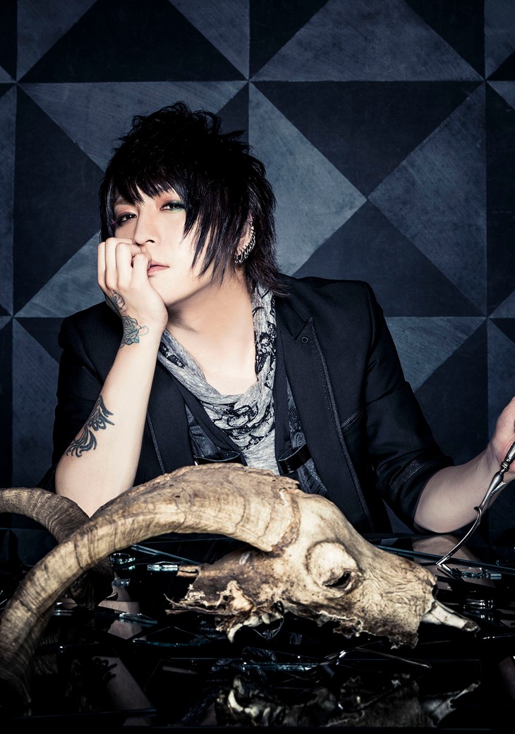 ルイ（SCREW）