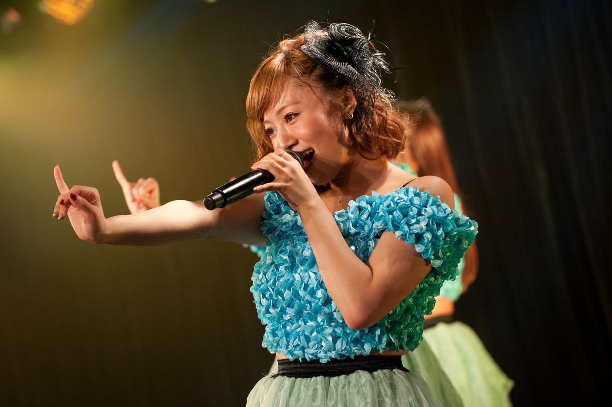 橋本愛奈