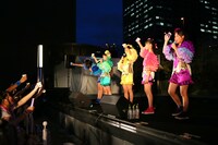 たこやきレインボー「第2カンパイ会：絶唱！なにわで生まれた少女たち発売記念やで♪」の様子。