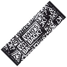 「BoA LIVE TOUR 2014 ～WHO'S BACK ?～」ツアーグッズとして販売されるスポーツタオル見本。