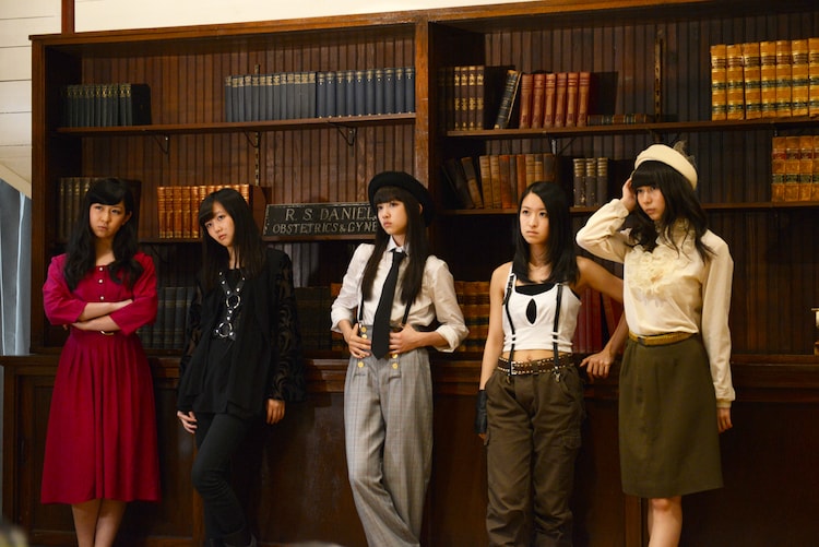 女子流ハードボイルド公演 第3弾の予告v公開 音楽ナタリー 女子流ハードボイルド公演 第3弾の予告v公開 音楽ナタリー