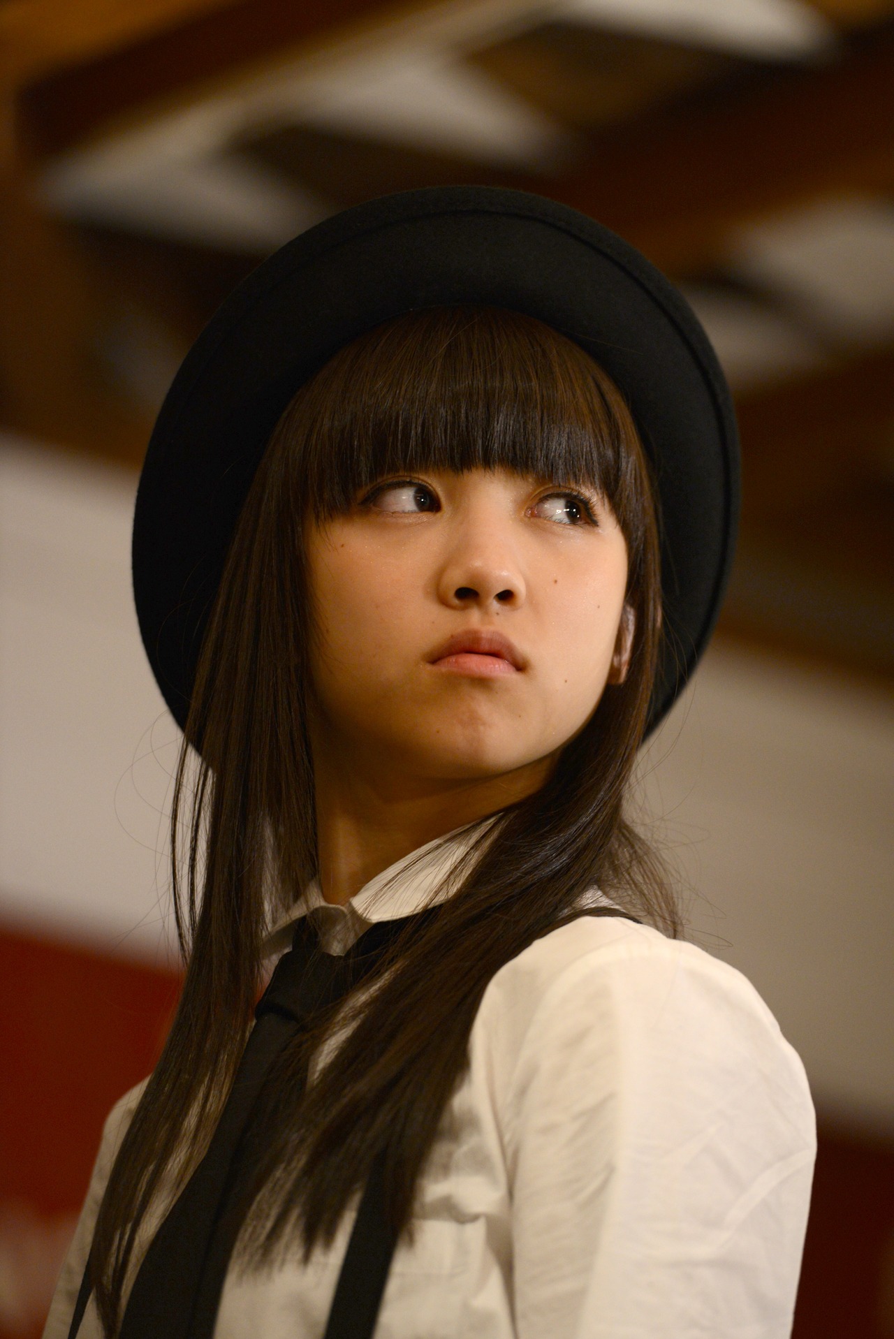 新井ひとみ