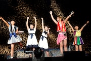 MCに登場した寺嶋由芙、高橋麻里、白戸佳奈、古川小夏、関根優那。