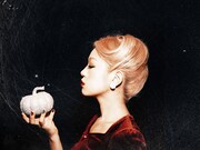 西野カナ「HALLOWEEN  COLLECTION」のビジュアル。