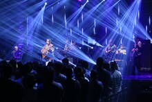 さだまさしのスタジオライブの様子。 (c)日本テレビ