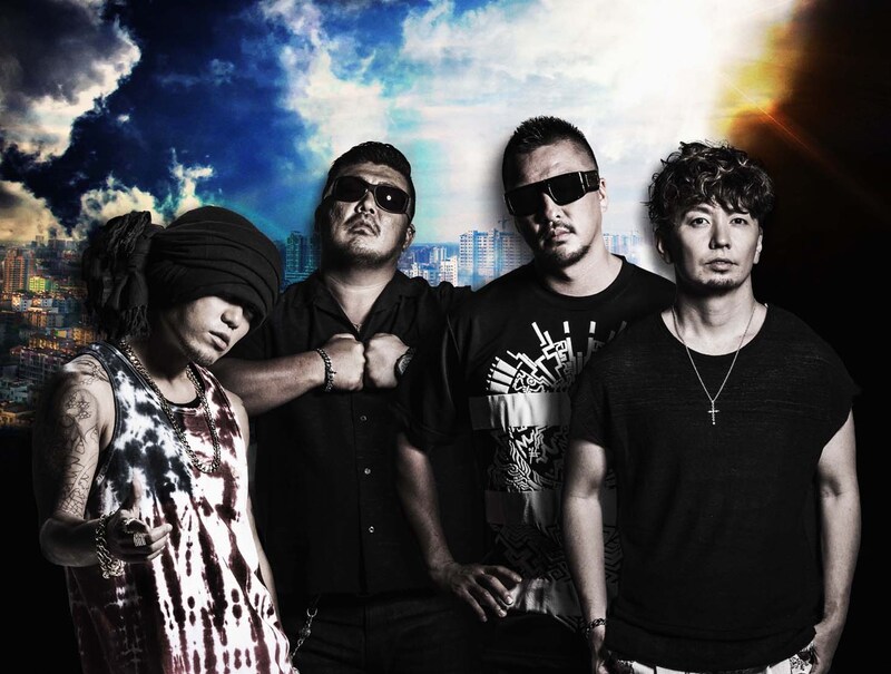 湘南乃風。右端がSHOCK EYE。