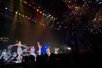 Dorothy Little Happy「premium Live 2014 at Zepp DiverCity TOKYO」の様子。