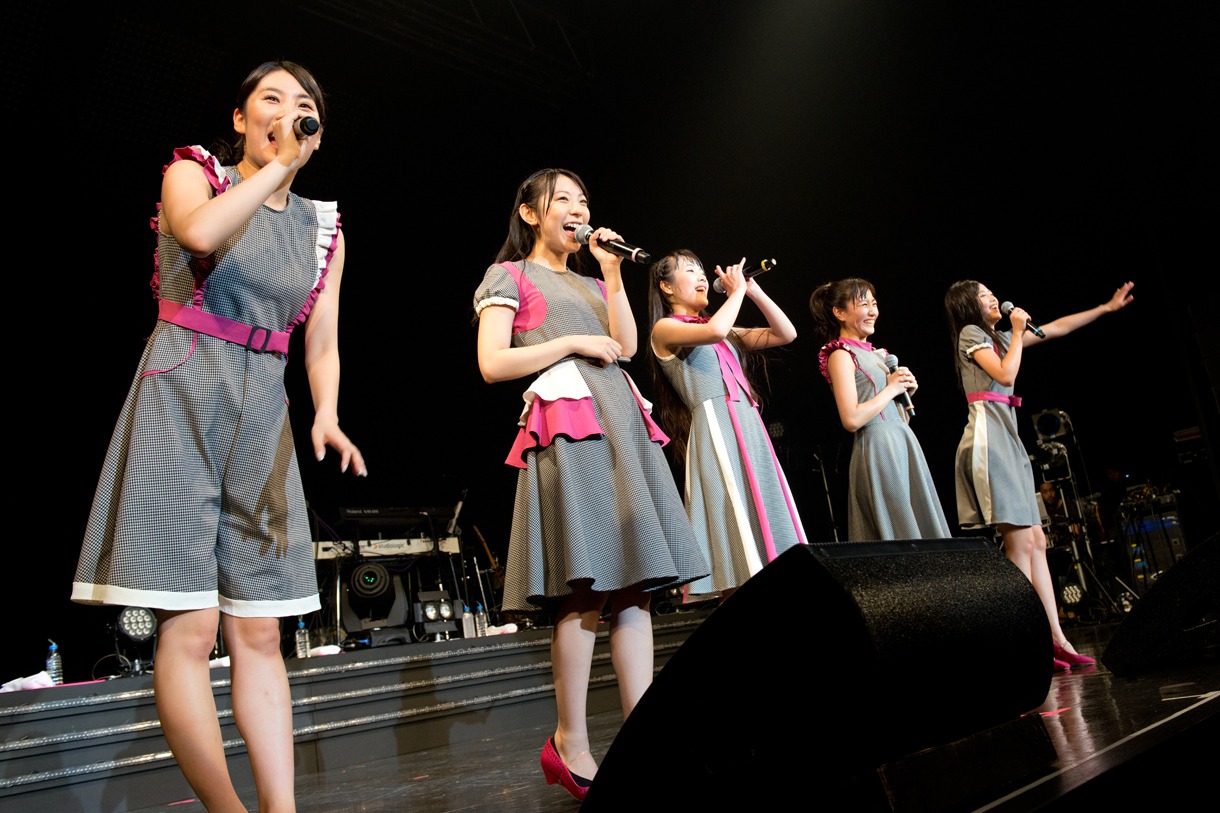 Dorothy Little Happy「premium Live 2014 at Zepp DiverCity TOKYO」の様子。